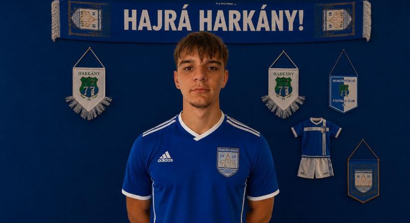 Egy védő érkezett, egy ikon távozott a baranyai csapattól
