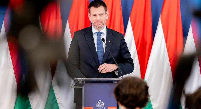 Vitézy Dávid odaszúrt Lázár Jánosnak, miután napvilágot látott egy igen kellemetlen statisztika