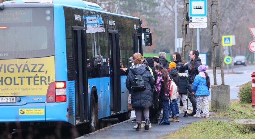 Otthagyta a Volánbusz a megállónál várakozó tinilányt: de tehet ilyet a sofőr? - vannak esetek, mikor igen