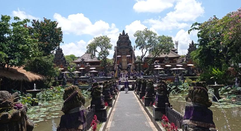 Bali, az istenek szigete - és az Instagram-gyárak valósága