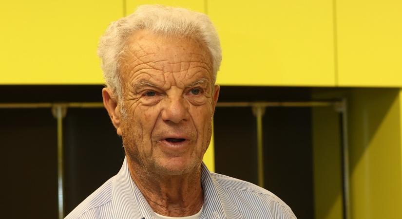 Nem csak Bochkorék vásároltak külföldön ingatlant: tudja, hogy a világ melyik táján tölti az egész telet úgy, ahogy van Egri János?