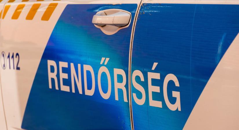 Több mint egy hete nem találják ezt a 17 éves fiút, keresi a rendőrség  fotó
