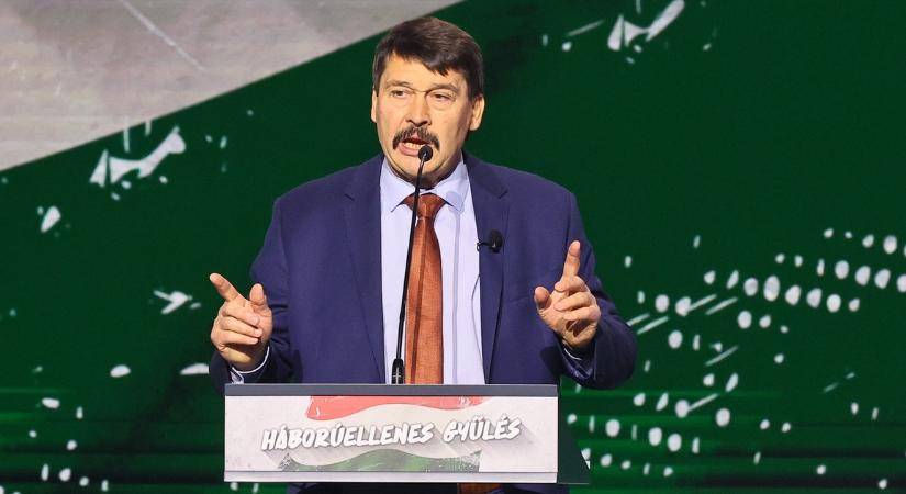 Lemondott Martonyi János, új kuratóriumi tag és főigazgató érkezett Áder János alapítványához – videó
