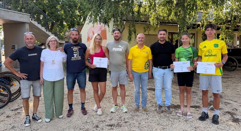 A Volután jótékonykodtak a vízisportolóknak - fotó