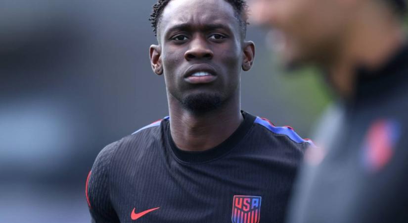 Jó, ha a FIFA-elnök az ember barátja: sajtóhírek szerint Donald Trump kérte az amerikai csatár eltiltásának felfüggesztését