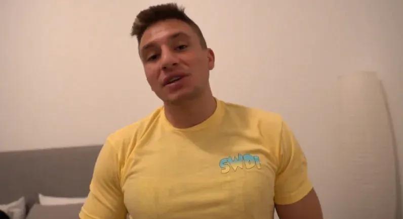 Egy youtuber minden mexikói játékosnak egymillió dolláros órát ajándékozott, de azt vissza kellett adniuk