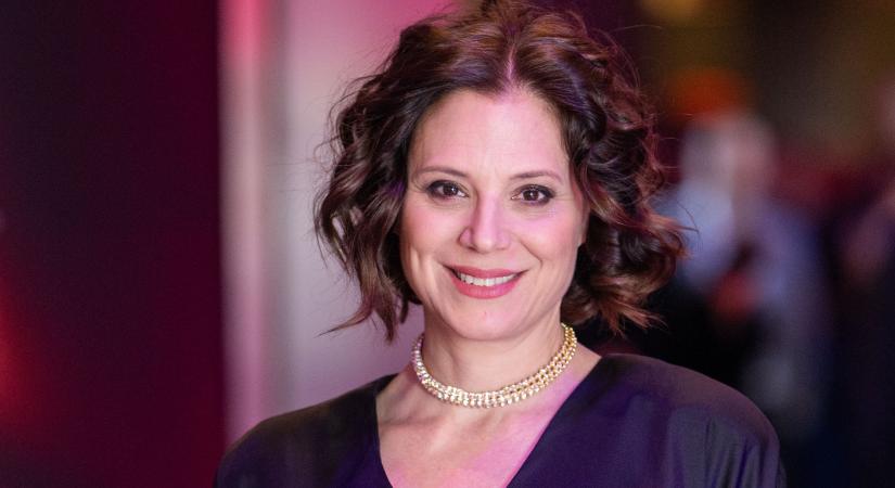 „A színpad mögött kaptam sírógörcsöt” – Szinetár Dóra megrázó vallomása a színházi bántalmazásról
