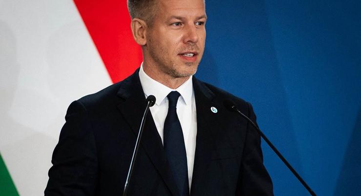 Magyar Péter szabadságra megy – így adta át a feladatait