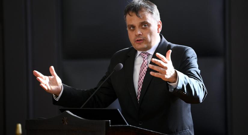 Egyre több önkényes döntés, egyre több megszegett ígéret – Latorcai Csaba értékelése a Tisza-kormány elmúlt heti munkájáról