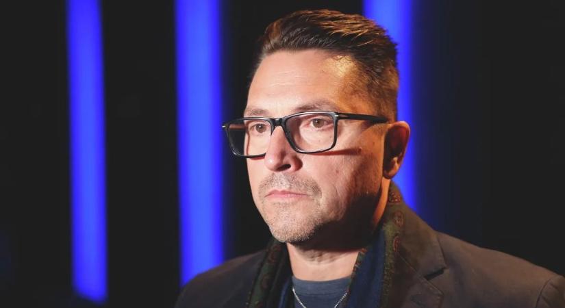 Fájdalmas: a legrosszabb hírt közölte Ákos