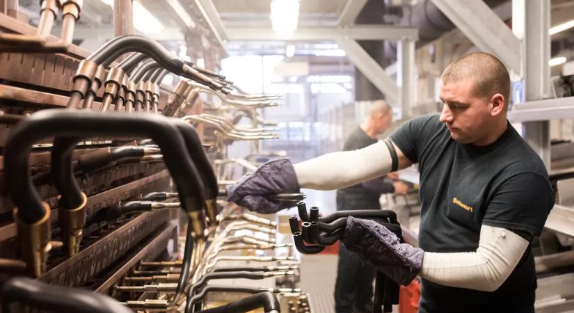 Májusban elkezdett magára találni a magyar ipar