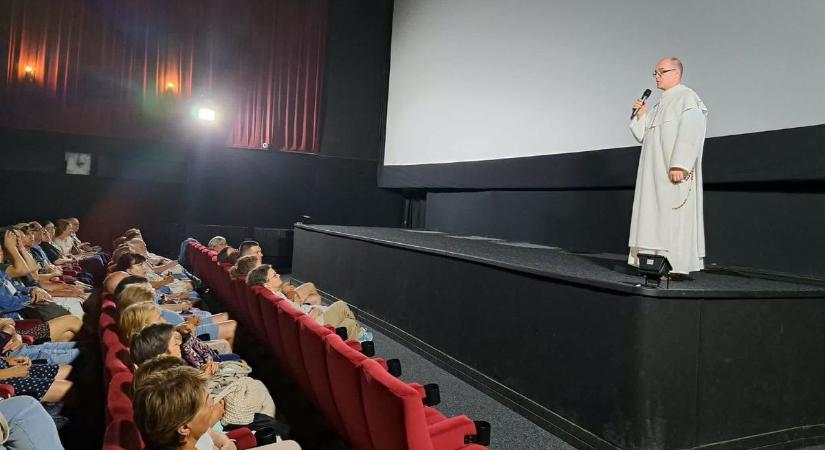 Közösségi összefogás hozta Pécsre a különleges filmet – még két alkalommal látható