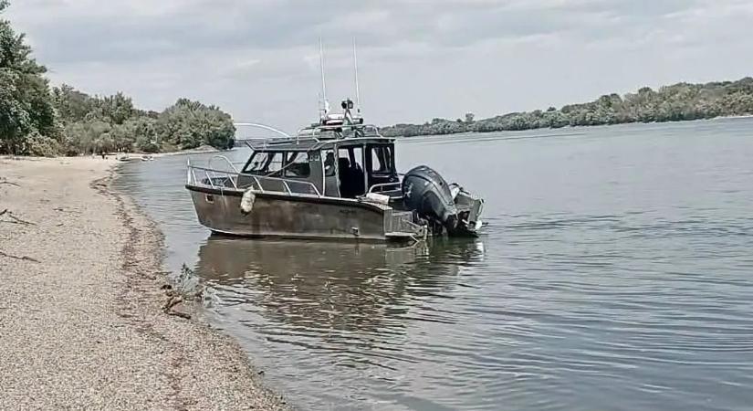 Most érkezett: holttestet emeltek ki a Dunából
