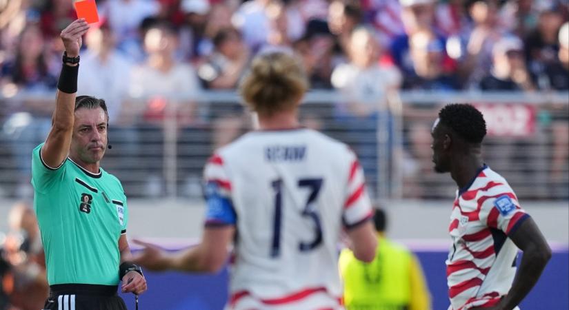 Példátlan FIFA-döntés: tombol a futballvilág