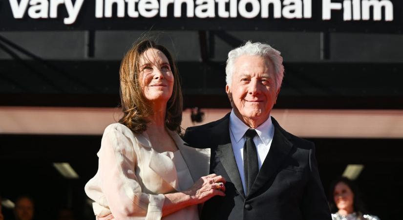 Dustin Hoffman szerint Amerika épp olyan megosztott most, mint a vietnámi háború idején volt