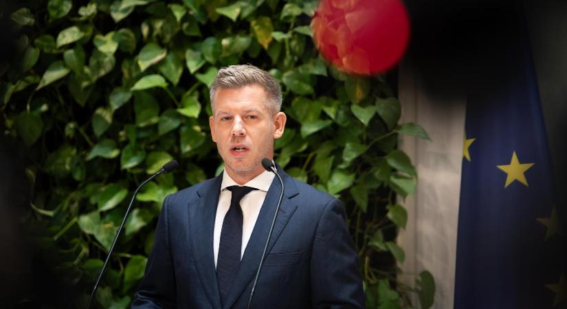 Magyar Péter szerint a budapesti korrupciós ügy kicsiben megmutatja, miként lopta el a Fidesz és az MSZP az országot