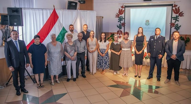 Tiszafüred büszkeségeit ismerték el, díjat kapott az I Love Tisza-tó magazin is