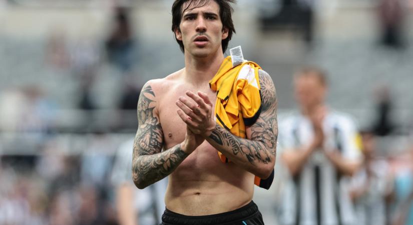 Sandro Tonali aláírt a Tottenhamhez – 100 millió fontos klubrekord született