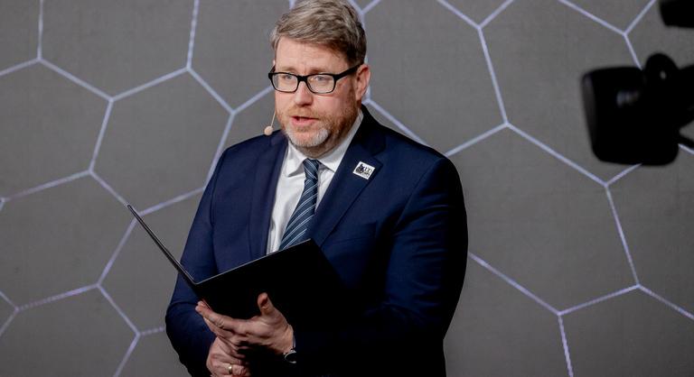 Azonnali hatállyal felmentették Szöllősi Györgyöt, a Nemzeti Sport főszerkesztőjét