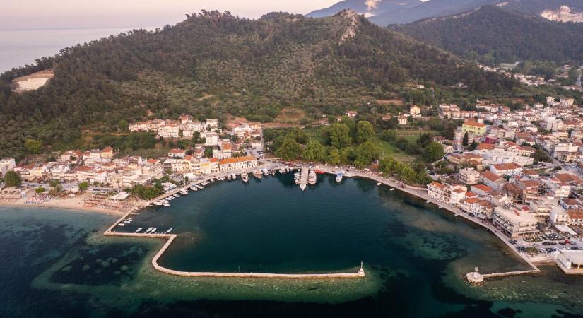 Megfizethető és még nem lepték el a turisták: nem véletlenül szeretik ezt a görög szigetet