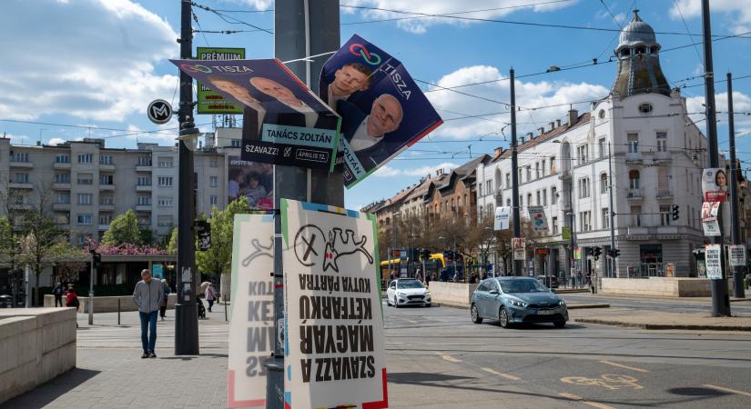 Paktumot köthettek a Tisza-kormánnyal, ezért módosult a plakáttörvény