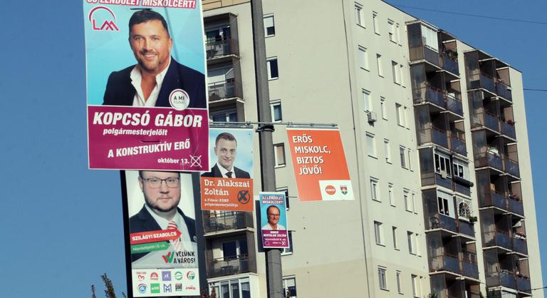 Eladta plakátcégét Garancsi István, sajtóhírek szerint megállapodtak a kormánnyal
