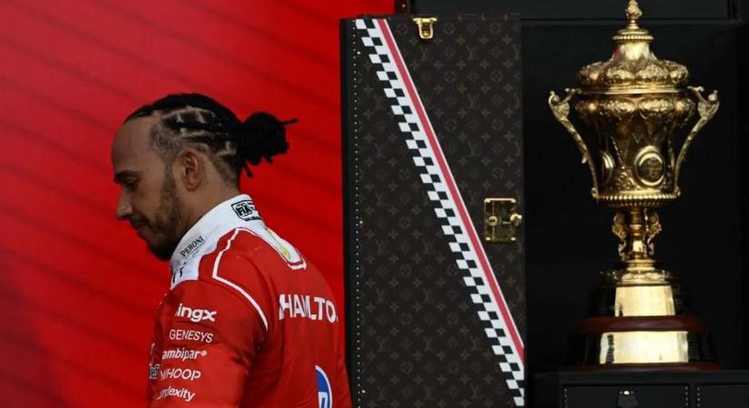 Lewis Hamiltont feldühítette a Ferrari döntése, keményen üzent az F1-es Brit Nagydíj után