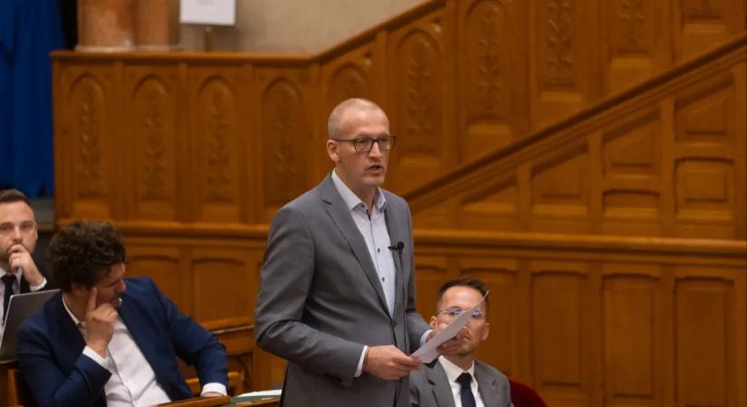 Reagált Tarr Zoltán a Nemzeti Galéria jövőjével kapcsolatos tervekre