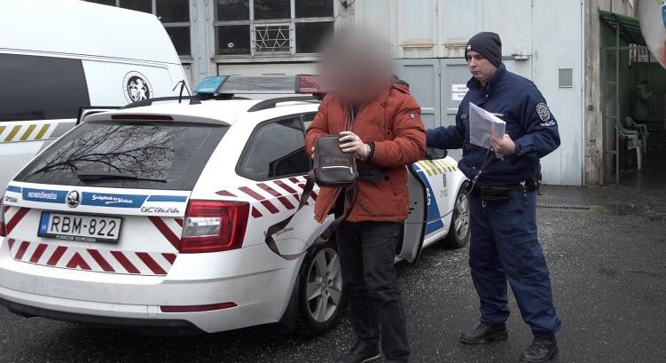 Házi őrizetben államvizsgázott, hadtörténésznek készül a terrorizmusra készülő, vérfürdőt ígérő Marcell