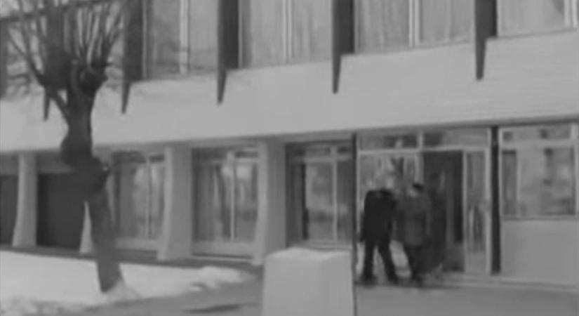 Felismeri ezeket a veszprémi helyszíneket? Itt forgatták a Kántort a nemrég elhunyt Szilágyi Tiborral