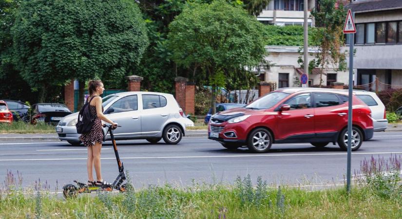 Durva, mi történik a testeddel a forró kocsiban: ezt tedd, hogy ne legyél guruló időzített bomba kánikulában