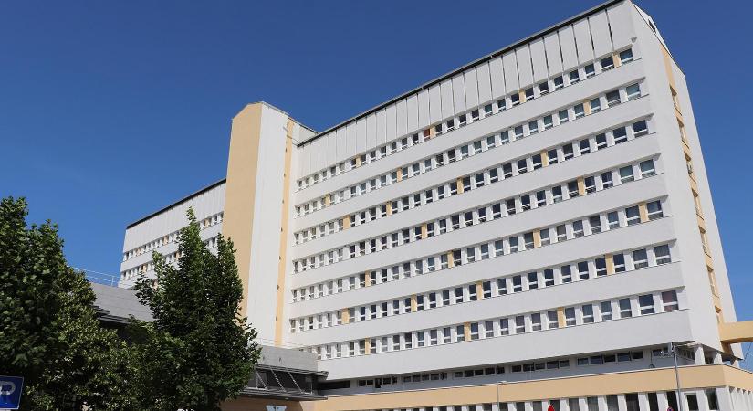 Belső vizsgálat indult a kisvárdai kórházban, miután meghalt egy 30 éves focista egy rutin térdműtétet követően
