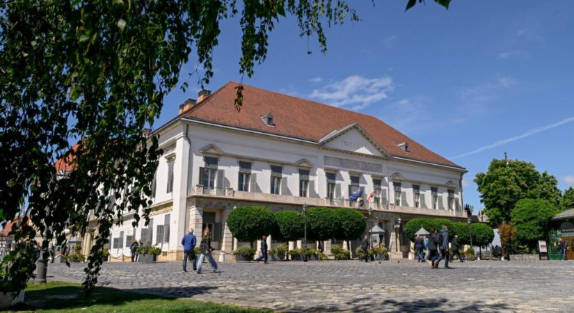 A Sándor-palota közzétette az államfő Velencei Bizottságnak küldött beadványát