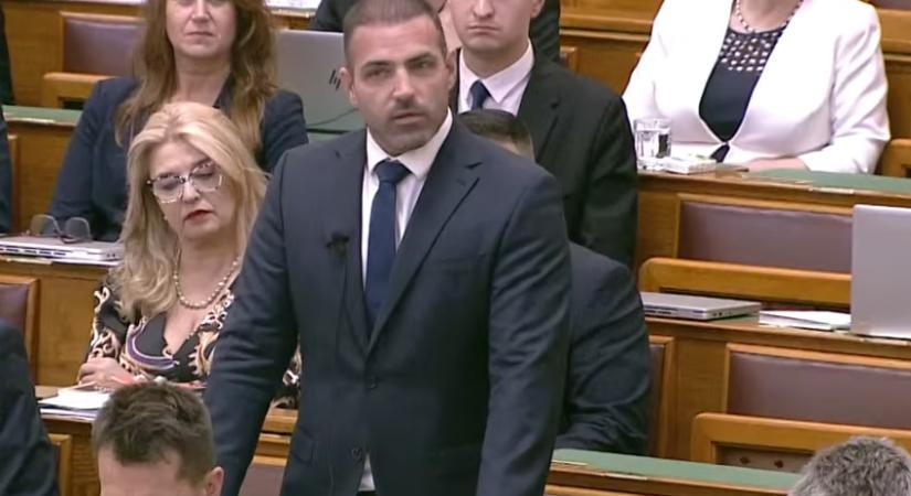 “Debrecenben a helyzet súlyos, a lakosság fél” – Tárkányi Zsolt Vitányi Istvánt is megcsipkedte a parlamentben