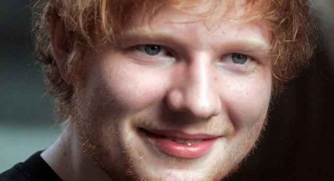 30 éves Ed Sheeran