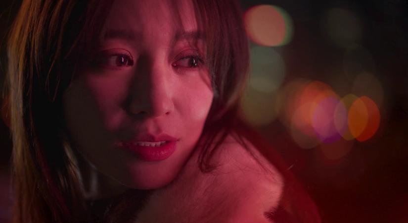 Wong Kar-wai látványos rövidfilmet forgatott a Mercedesnek