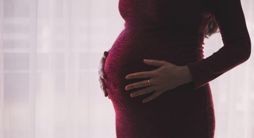 Megkönnyítheti a kismamák életét az új egészségbiztosítási törvény