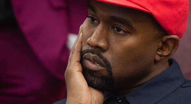 Aggasztó hírek érkeztek Kanye Westről: nem viseli jól házassága zátonyra futását