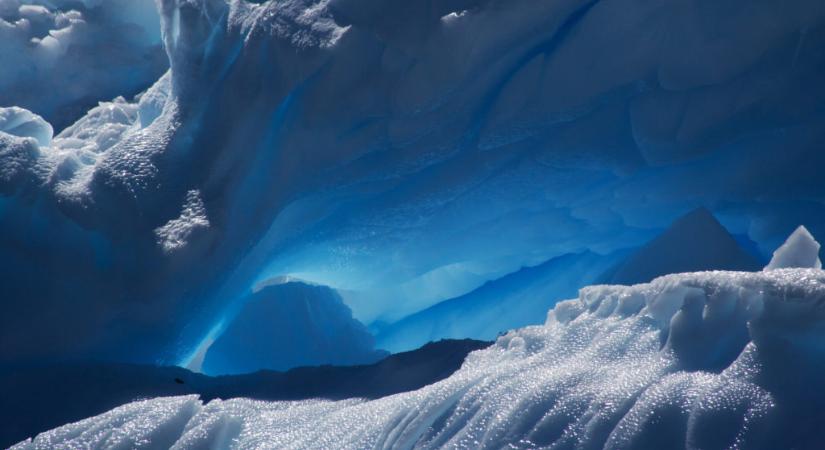 Hemzseghet az élet az Antarktisz jege alatt