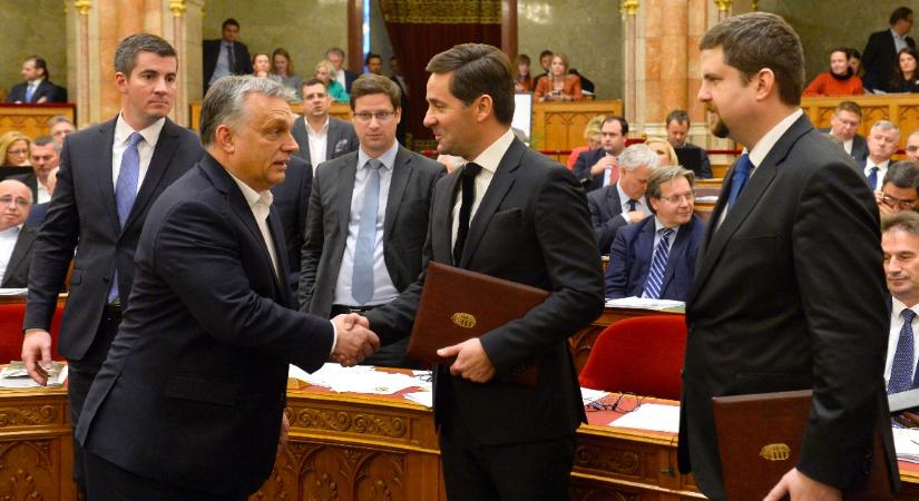 Téglási András lett a Nemzeti Választási Bizottság elnöke