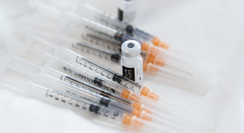 Könnyebb lehet a Pfizer vakcinájának tárolása