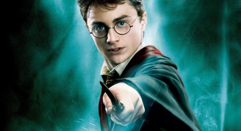 Daniel Radcliffe szerint "kínos", ahogy a Harry Potter-filmekben játszik