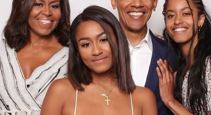 Barack Obama egyetemista lánya, Malia Childish Gambino új sorozatában, a Hive-ban kapott munkát