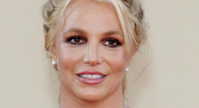 9 év után brutálisan drágán kelt el Britney Spears egykori otthona - fotók