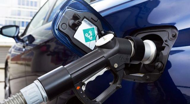 Hidrogénre cseréli a gázolajat egy francia taxivállalat