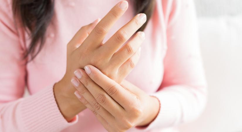 Kéztorna a csuklófájdalmak ellen: az ízületi problémákat is segítenek megelőzni
