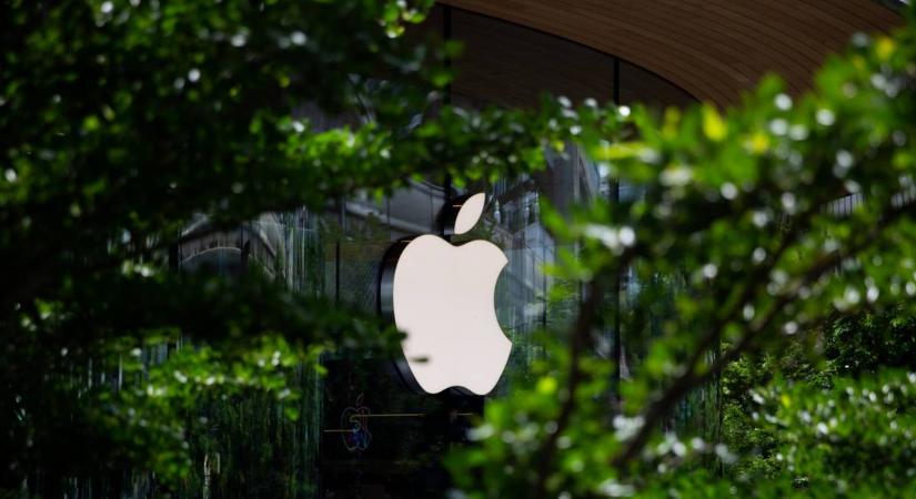 Öt év után újra az Apple a piacvezető telefonmárka