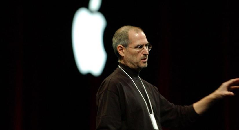 Zseniális: ezért nem volt soha rendszámtáblája Steve Jobsnak