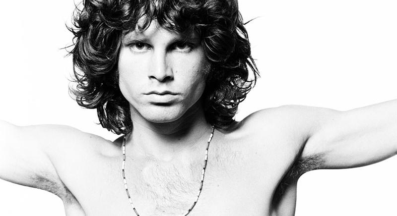 Egyedülálló gyűjteményes kötetben jelennek meg Jim Morrison versei és cikkei