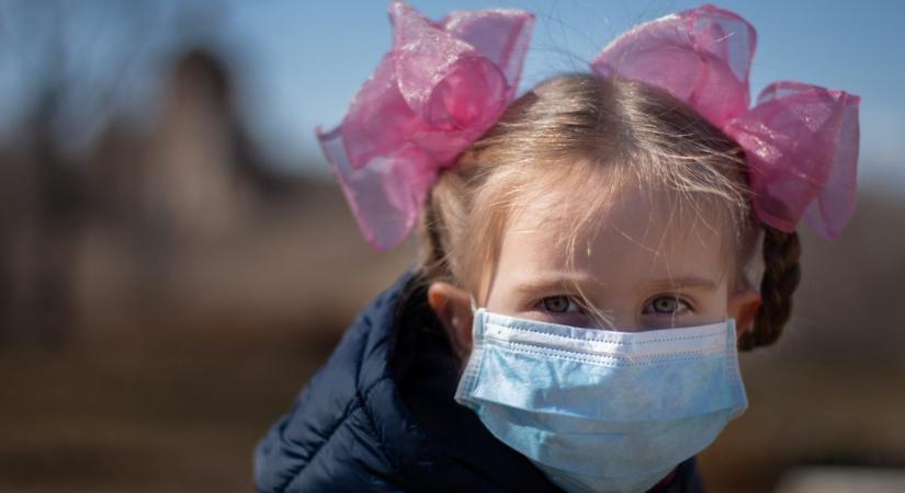 Romániában romlik a járványhelyzet, egyre több a fertőzött gyermek is
